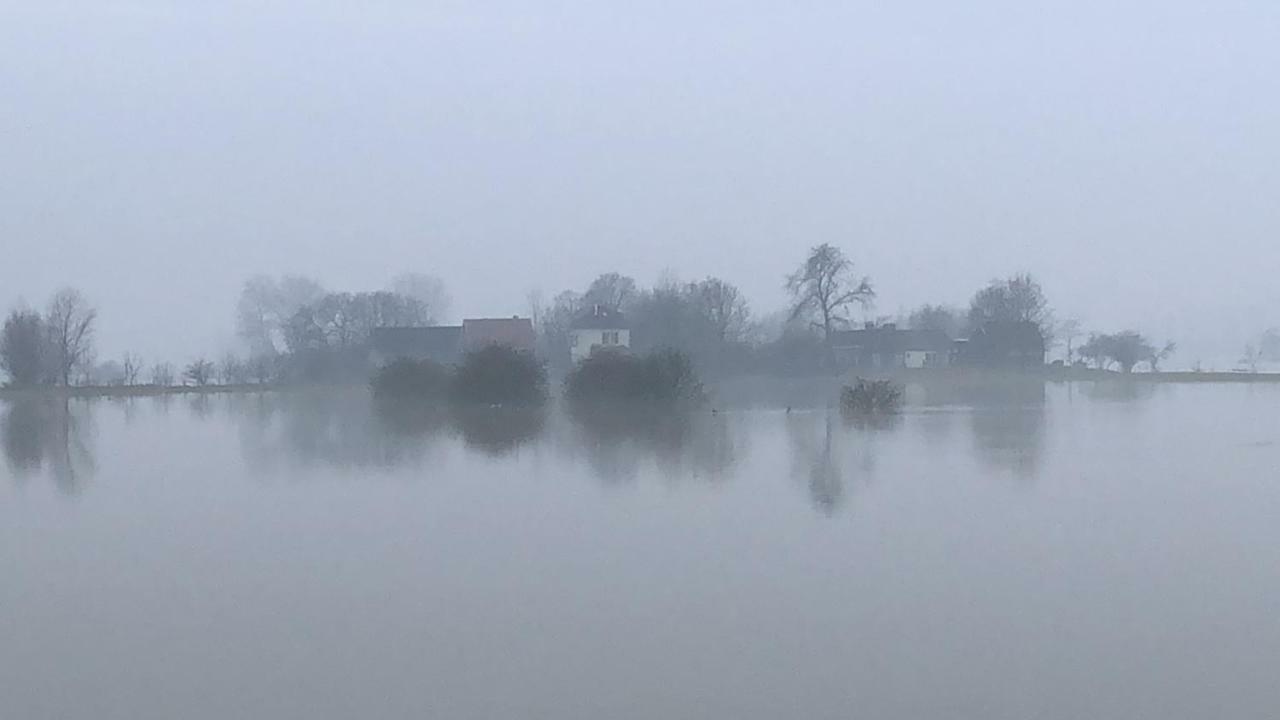 Unique Place On The River Waal Heerewaarden エクステリア 写真