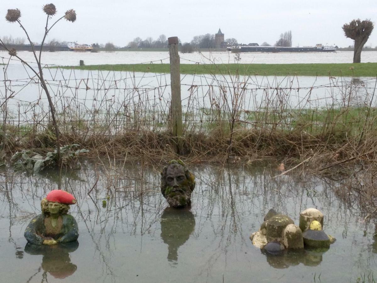 Unique Place On The River Waal Heerewaarden エクステリア 写真
